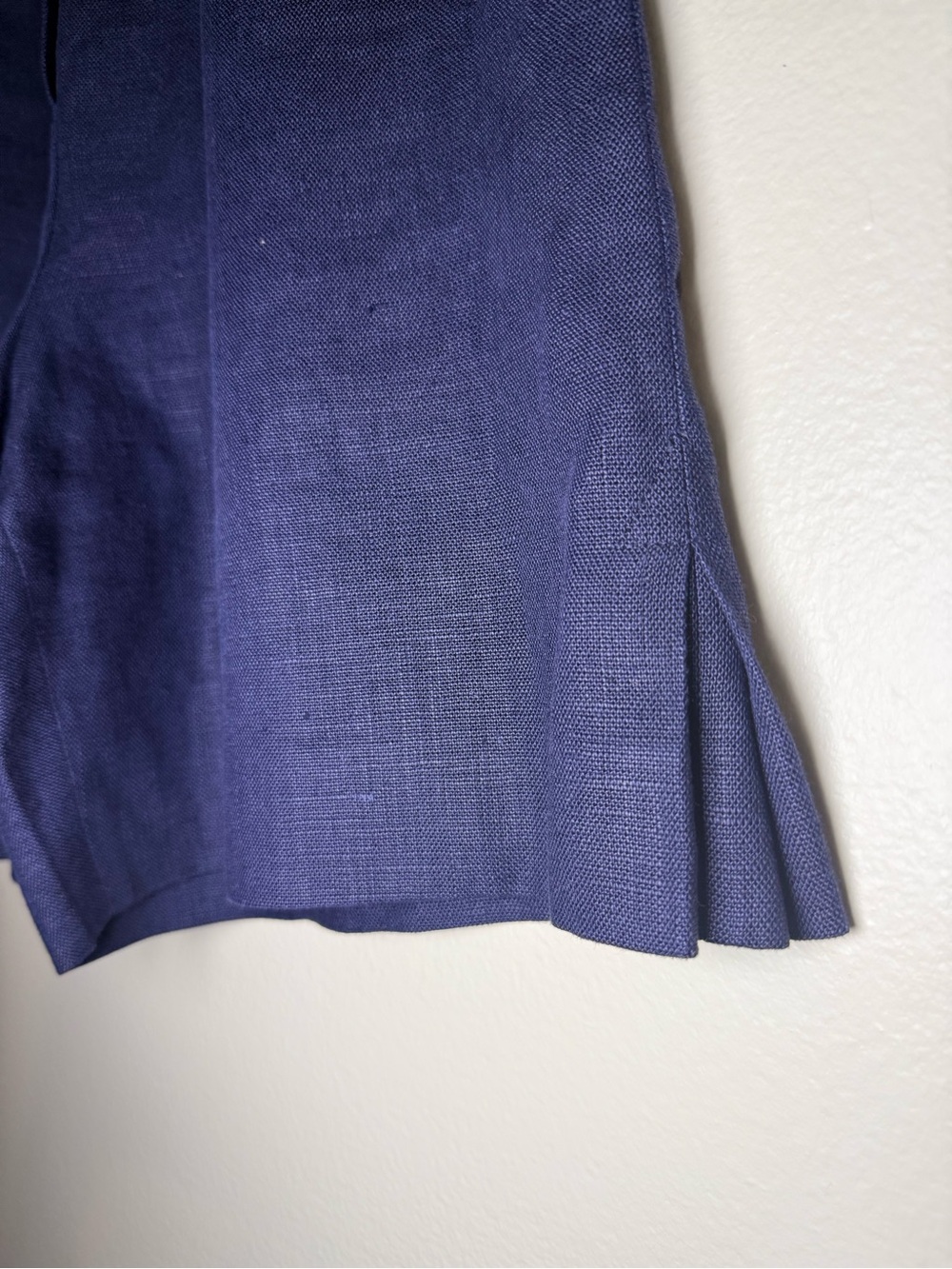 Valentino Navy Blue Linen-Blend Bermuda Shorts - Picture 5 of 8